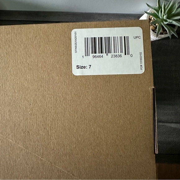 Yeezy Foam Runner Men’s 7 (Women’s 8) Granite | YZY Foam RNR | NIB New adidas - Picture 2 of 9